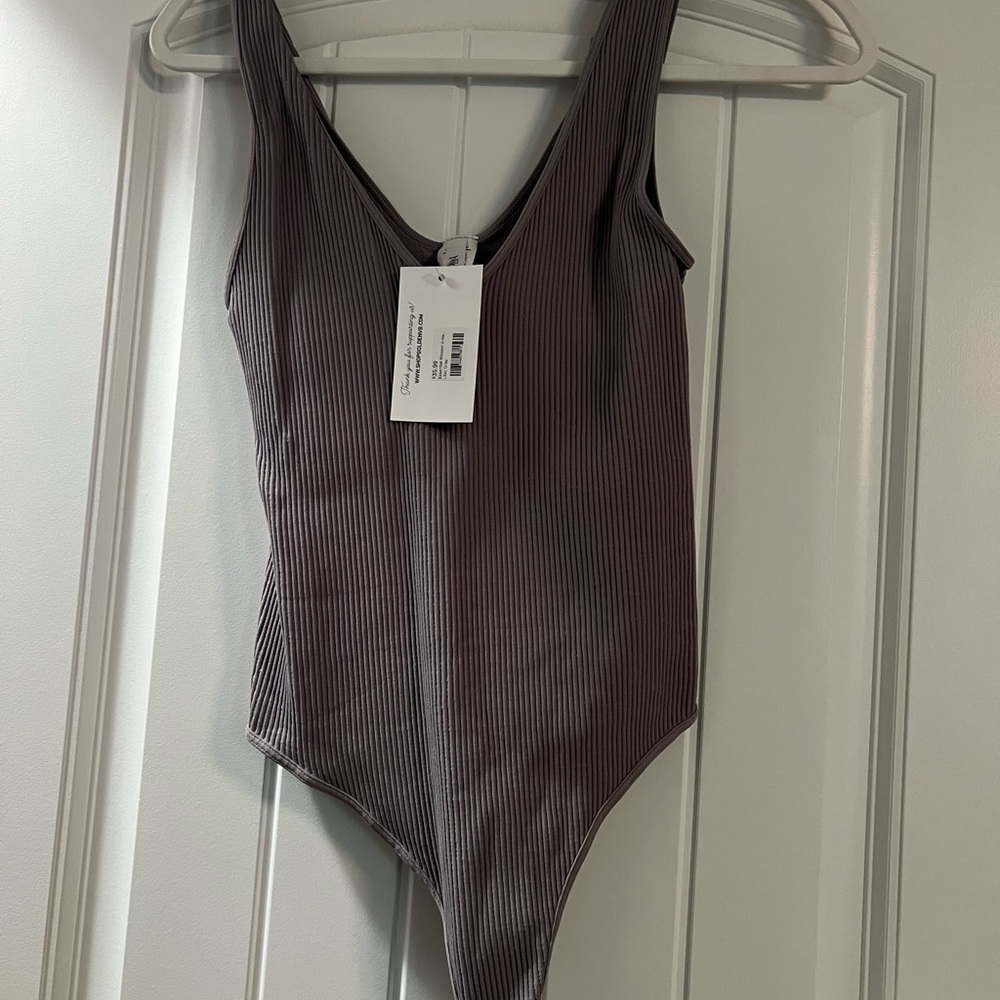 Ribbed bodysuit- Gray
